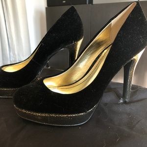 Black and Gold Style & Co High heels